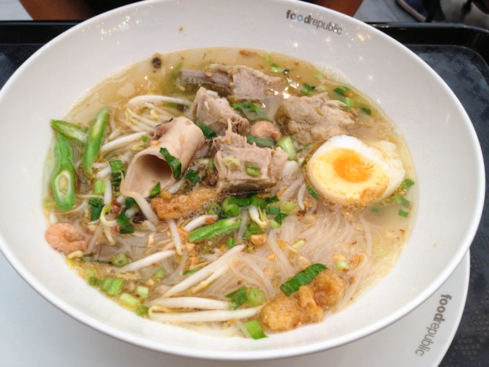 Rice noodles and pork soup - yep, that's a pork artery you're seeing there!.. If you're going to kill an animal for food, you better use all of it!