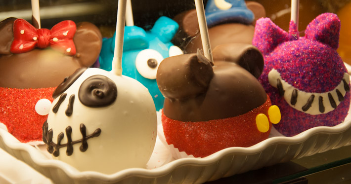 Disney's candy apples: sweets porn!