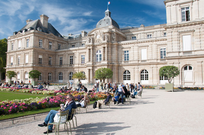Locals and tourists enjoy a sunny day out at Luxembourg Gardens