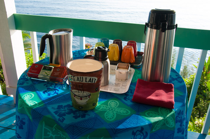 Hawaii Island coffee and morning tea
