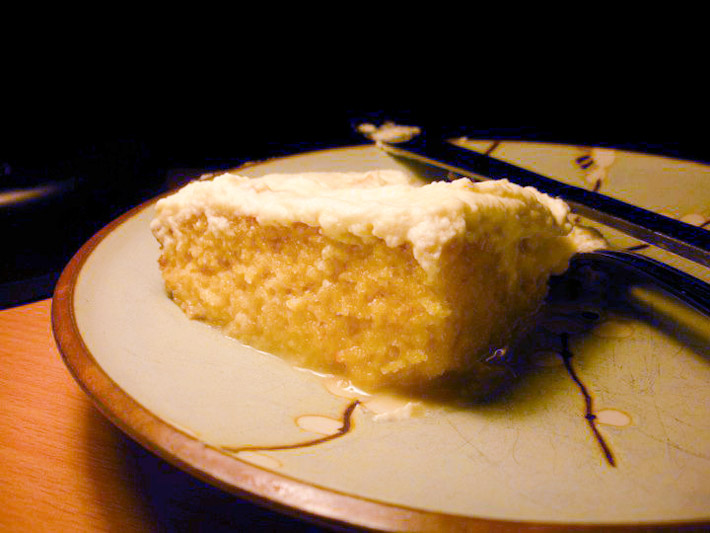 Tres Leches Cake. Photo by Lorelei Norman on Wikimedia: http://bit.ly/1dNEb1b