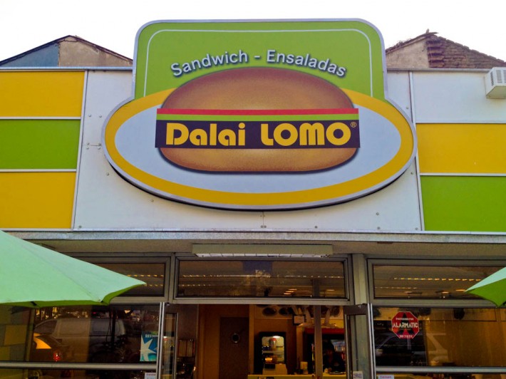 Dalai Lomo, Santiago de Chile