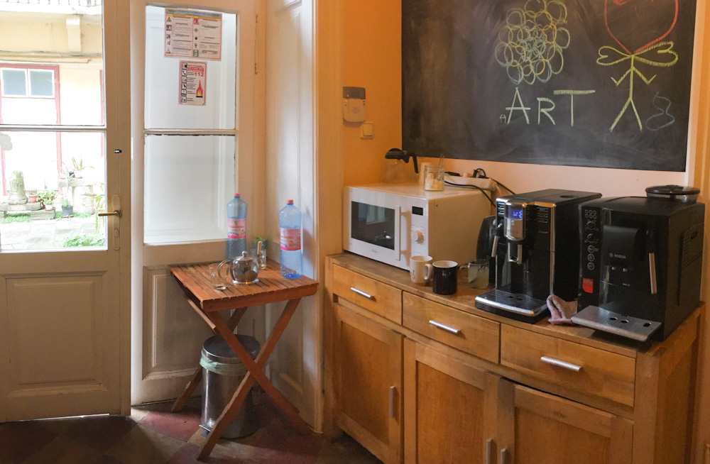 Kitchen area at Cluj Cowork